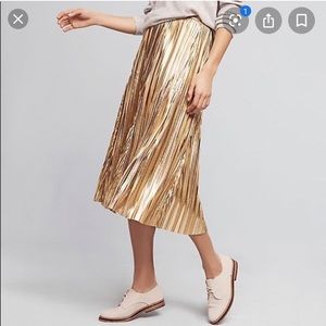 Maeve gold pleated skirt